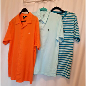 mens nwot volcolm 3 nwt med shirt lot; 2 dress shirts 1 striped pocket tee